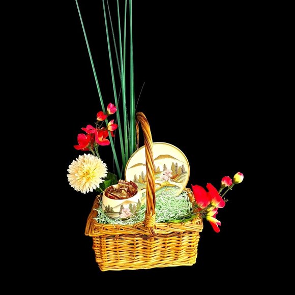 Ikebana Vintage Gift Basket Kyoto Tea Cup Saucer - Picture 11 of 11